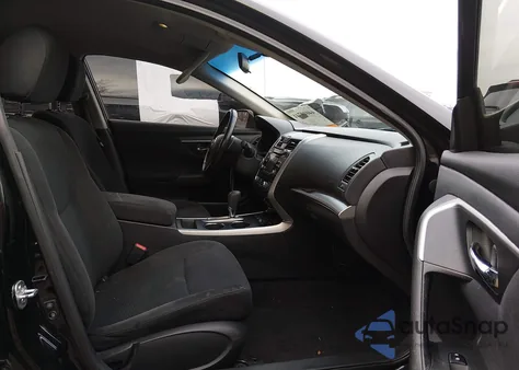 2015 Nissan Altima 2.5 Sv из США, поврежденный, VIN 1N4AL3AP5FC139899